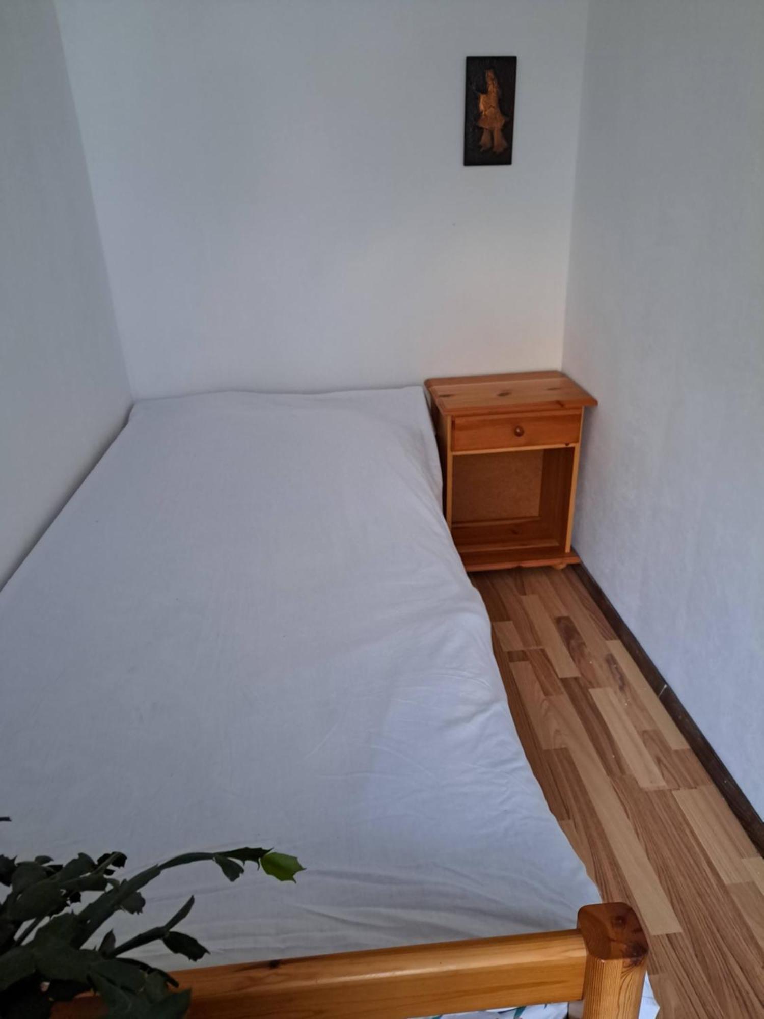 Apartament Hikers Hut Hisar Podbrdo Zewnętrze zdjęcie