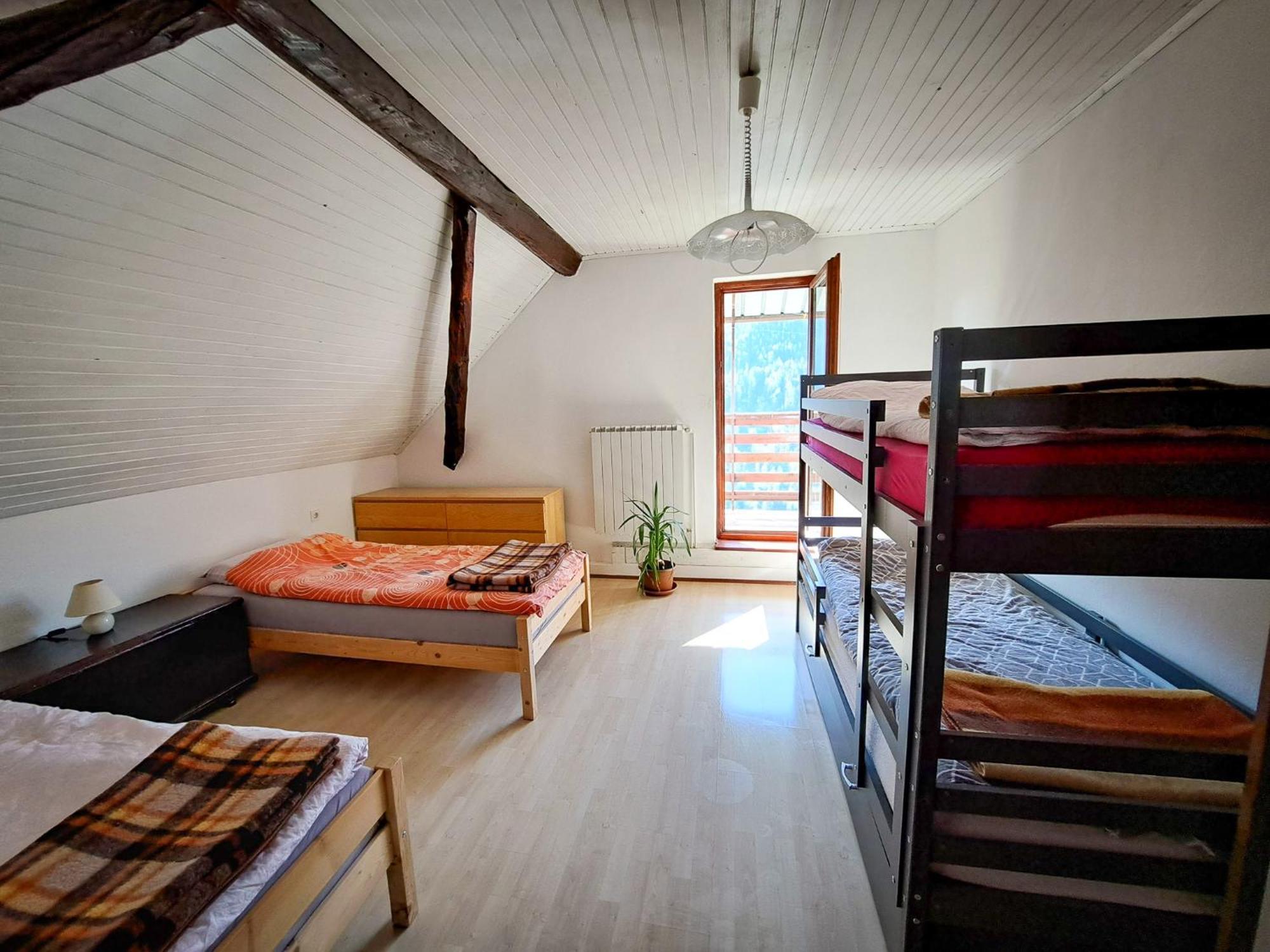 Apartament Hikers Hut Hisar Podbrdo Zewnętrze zdjęcie